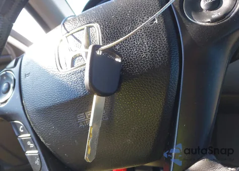 2014 Honda Accord Sport z USA, uszkodzony, nr VIN 1HGCR2F52EA219322